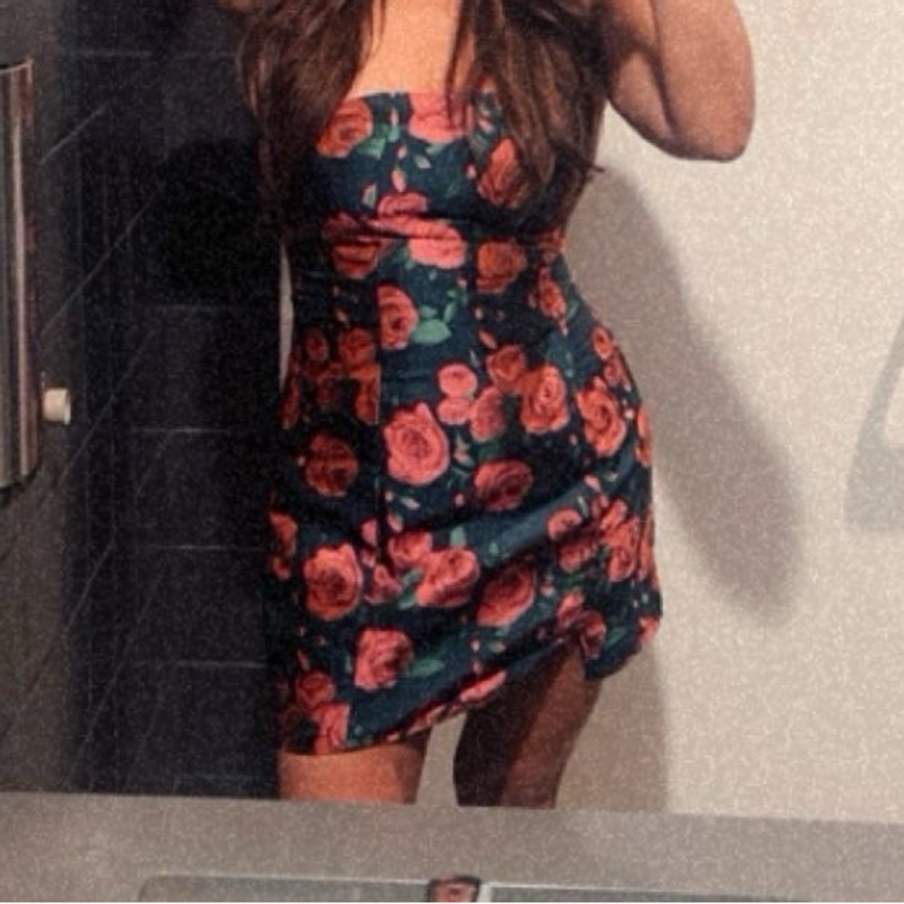 NWT Lulus floral strapless dress